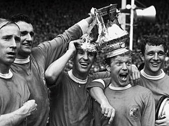 John Giles remembers Mancheste...
